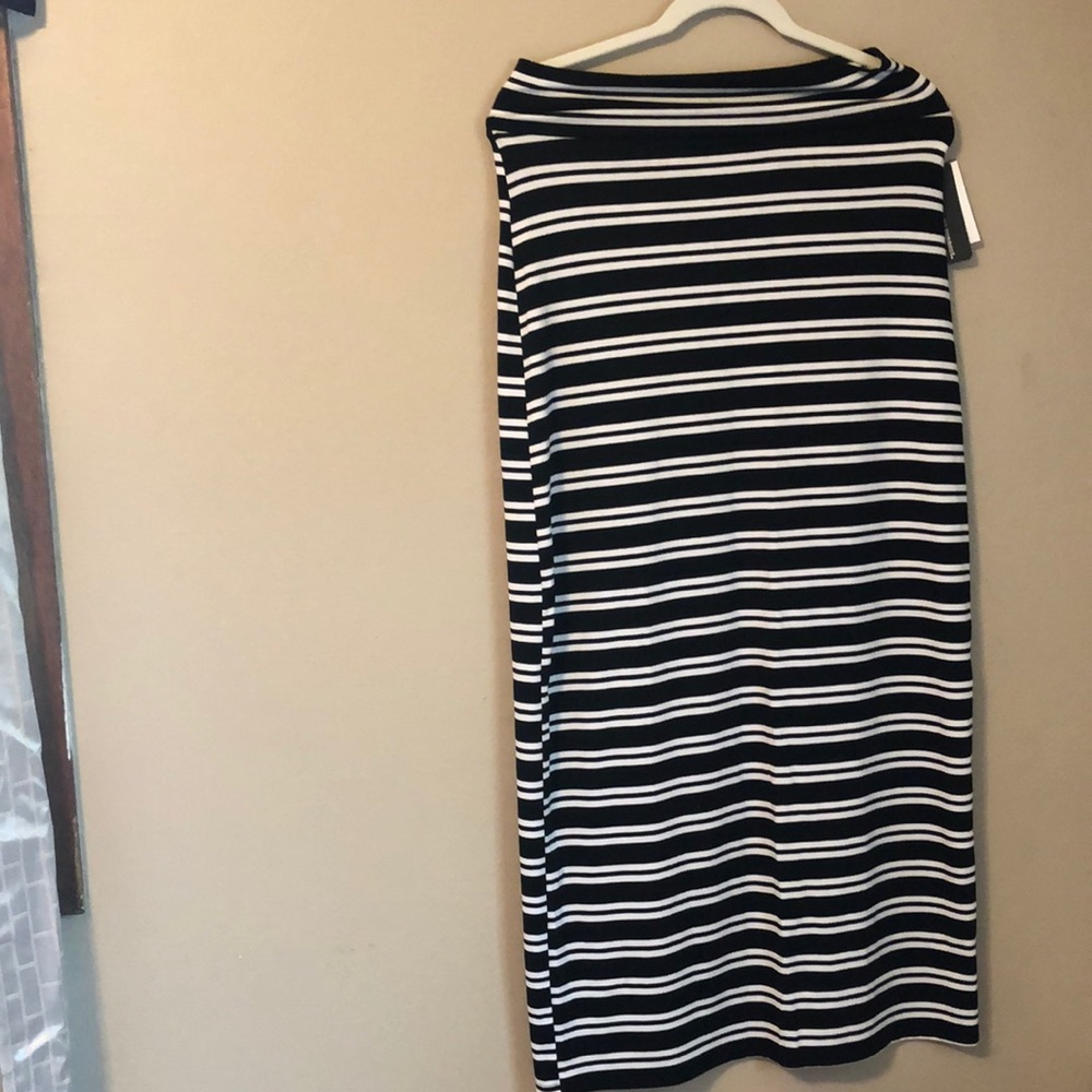 Long skirt new with tags size L